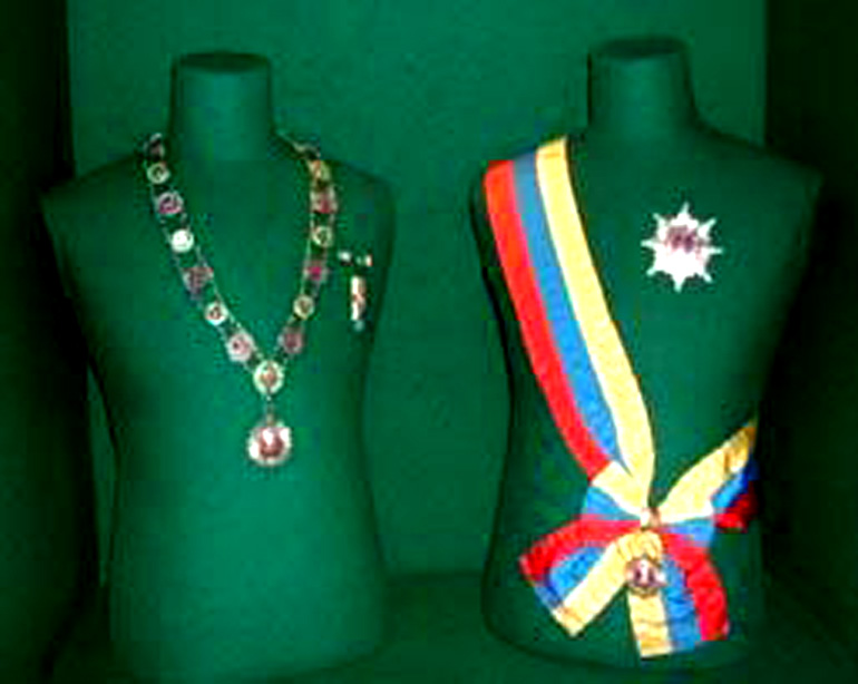 Collar De La Order Del Liberatador 1