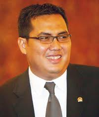 Helmy Faishal Zaini