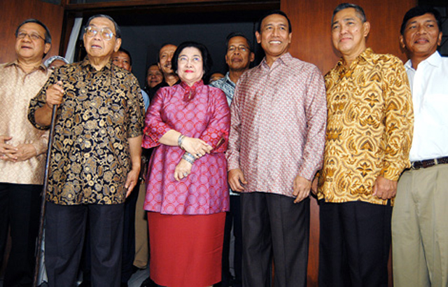 Megawati, Gus Dur,dan Akbar di Rumah Try Sutrisno